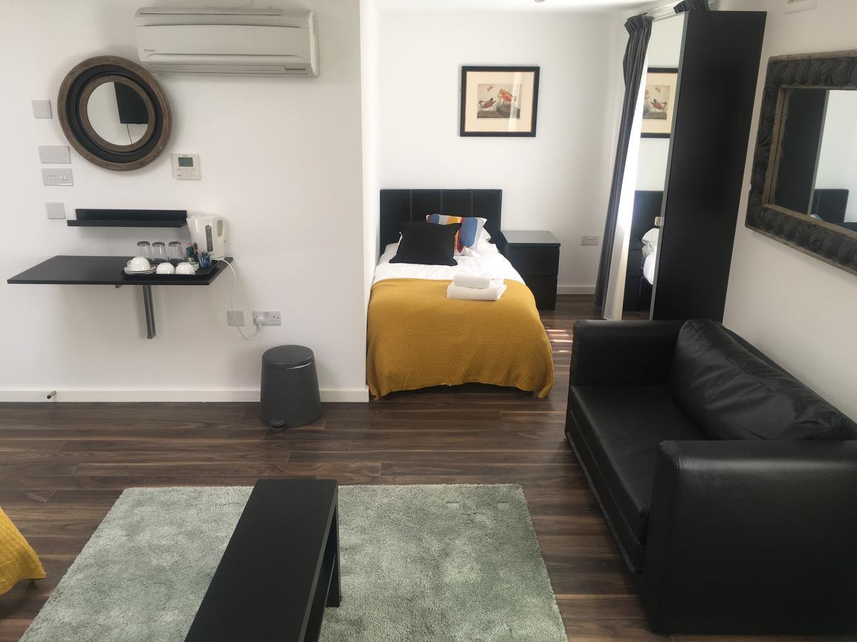 لندن W12 Studios & Rooms المظهر الخارجي الصورة